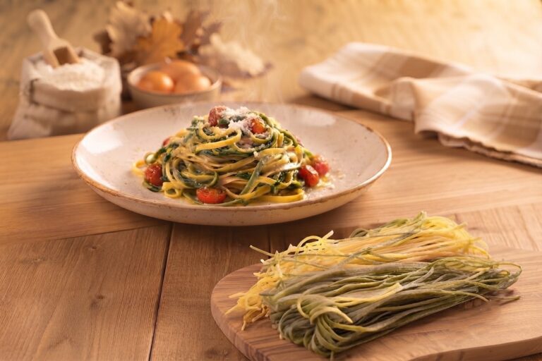 Tagliolini Paglia e Fieno all'uovo