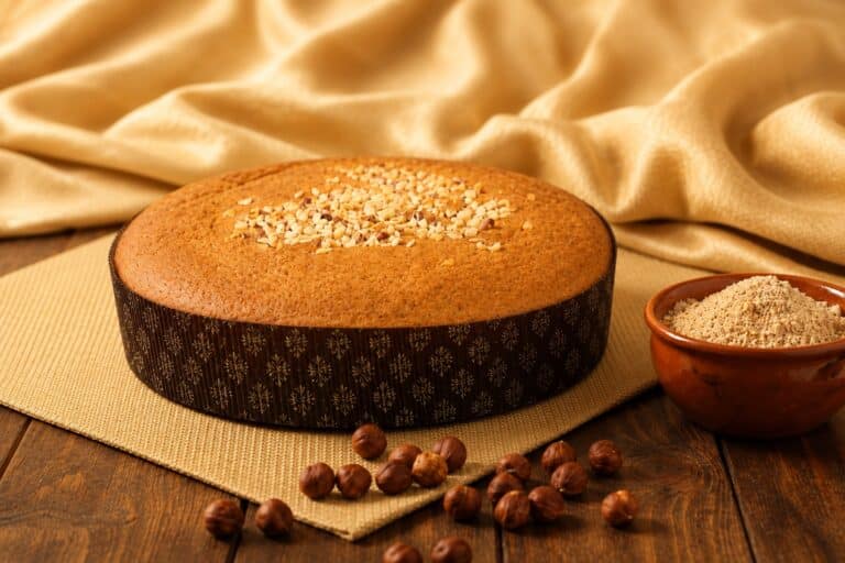 orta di nocciole piemontese con ingredienti selezionati, dolce tradizionale delle Langhe